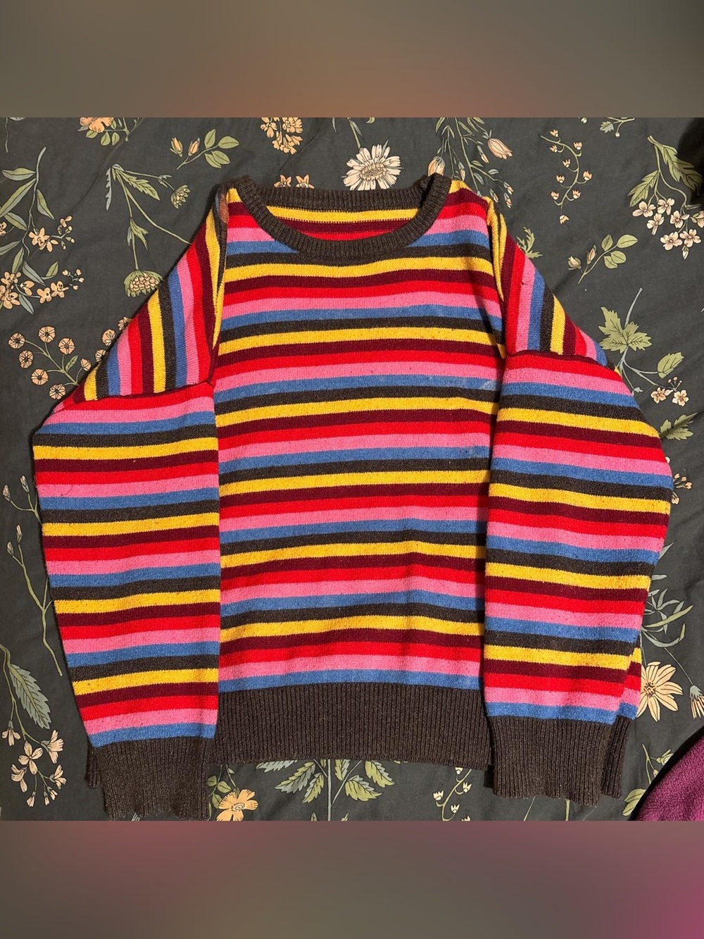 Colorful Striped Crewneck Sweater - Multicolor